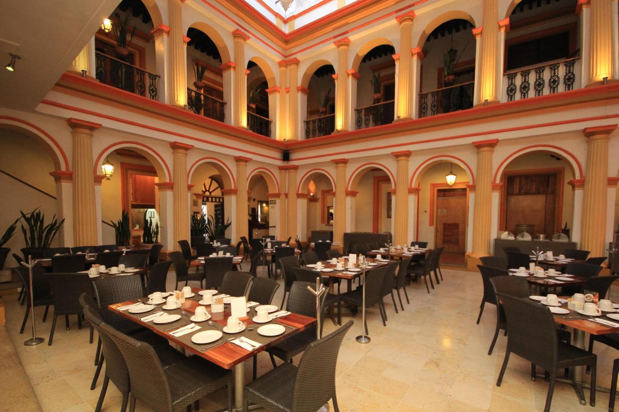 Hotel Ciudad Real Centro Historico San Cristóbal de Las Casas Екстериор снимка